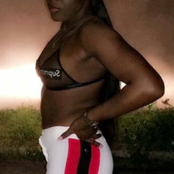 Supreme patch bralette - Picture 3 of 6